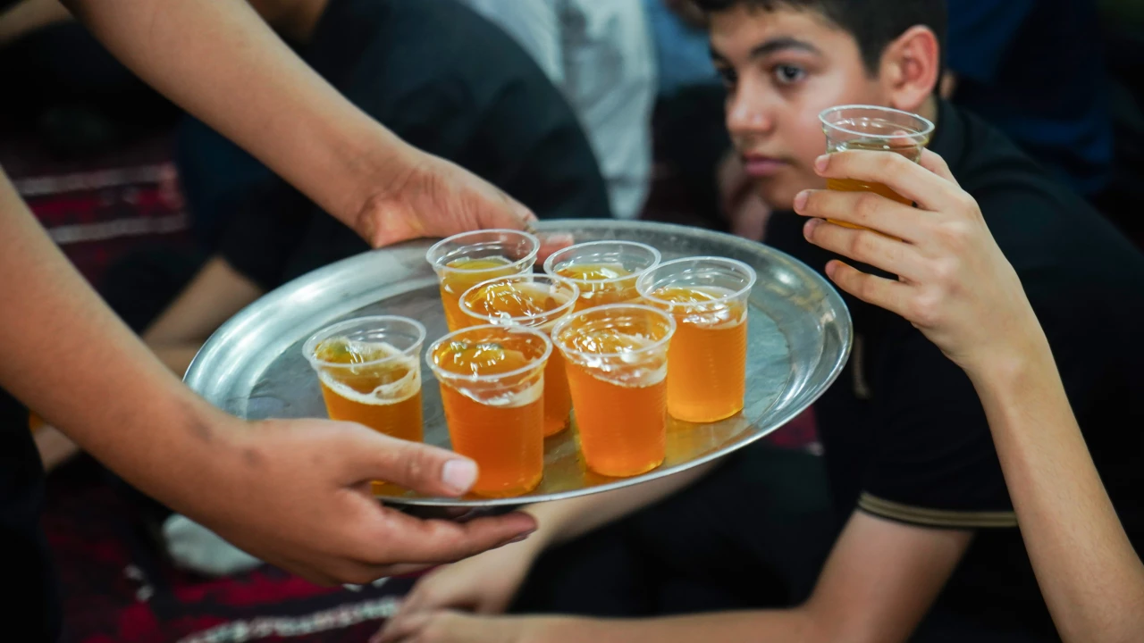 آبادرو | روز اول