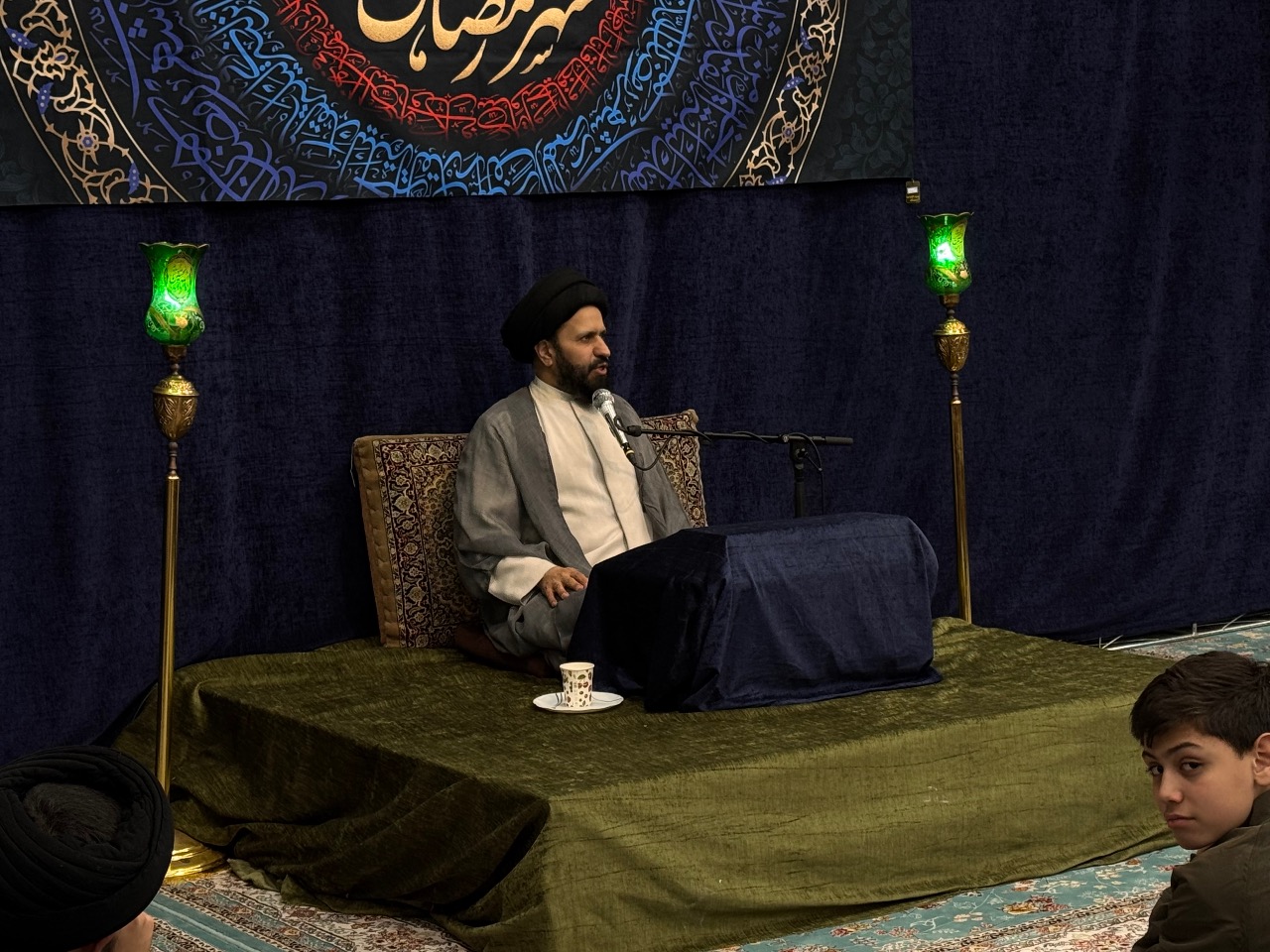 گزارش تصویری | شب چهارم - مراسم مناجات خوانی و محفل انس با قرآن