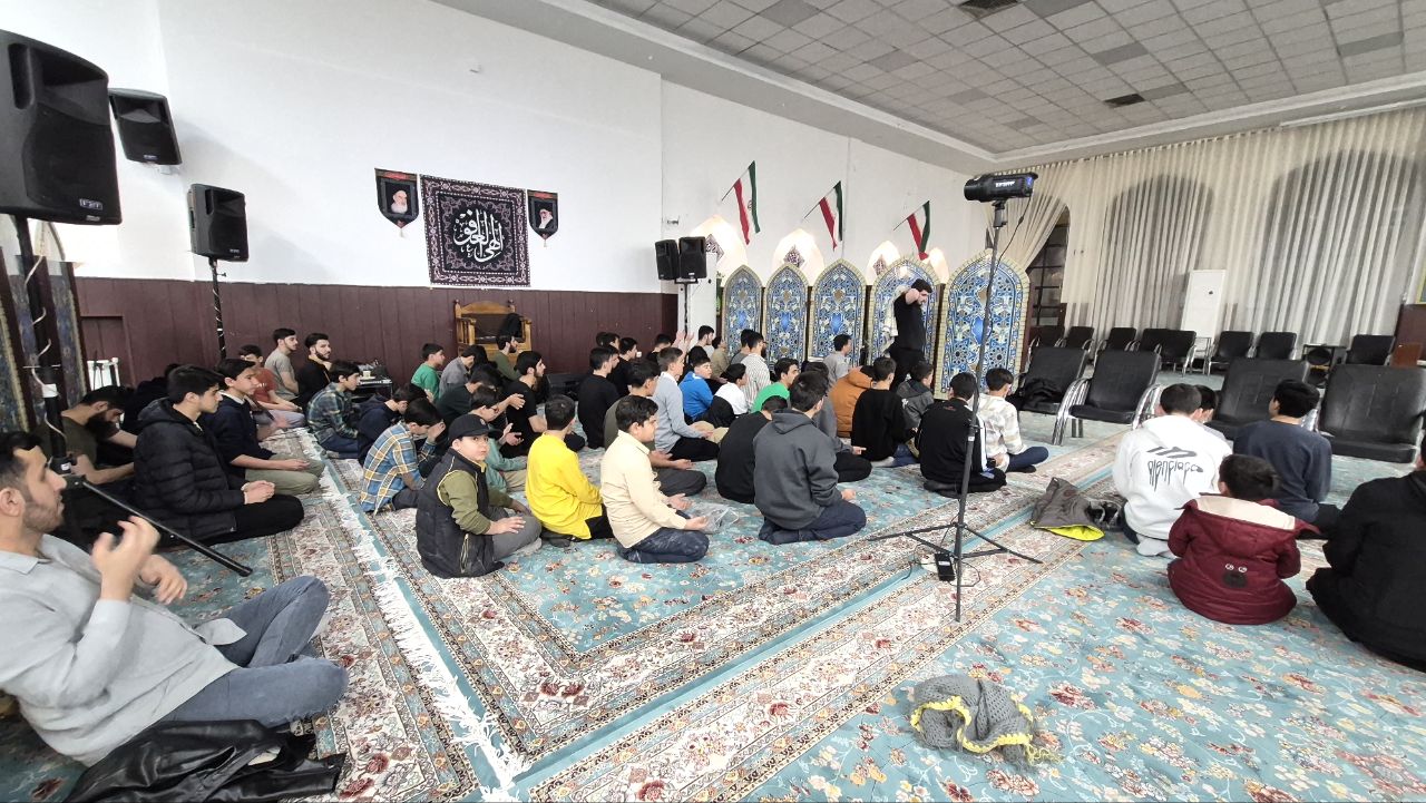 گزارش تصویری | مناجات خوانی و توسل به اهل بیت (ع)