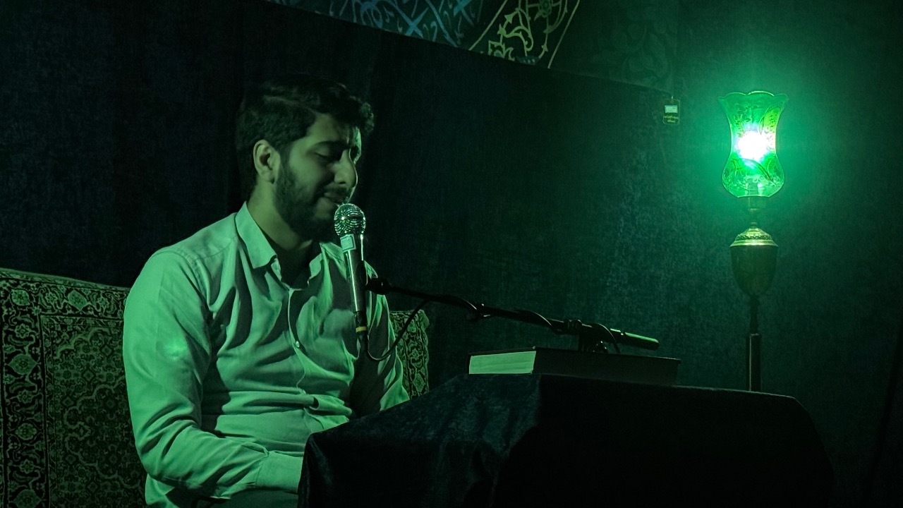 گزارش تصویری | شب چهارم - مراسم مناجات خوانی و محفل انس با قرآن