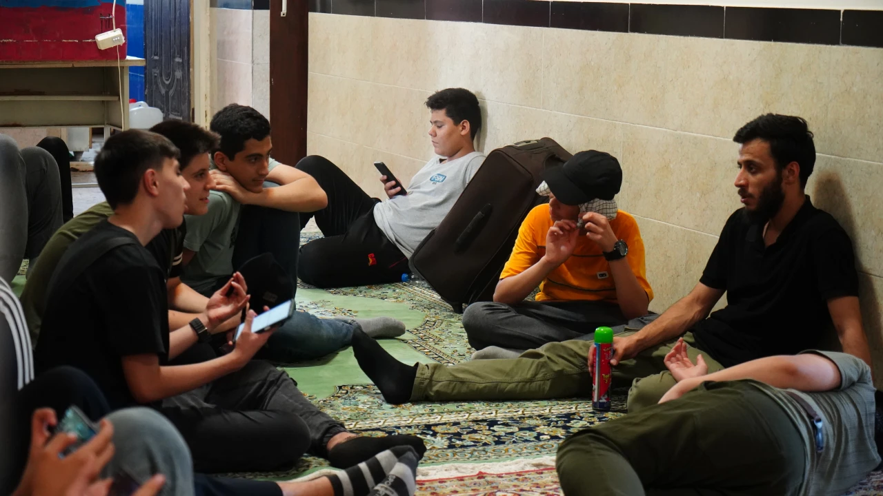آبادرو | روز اول
