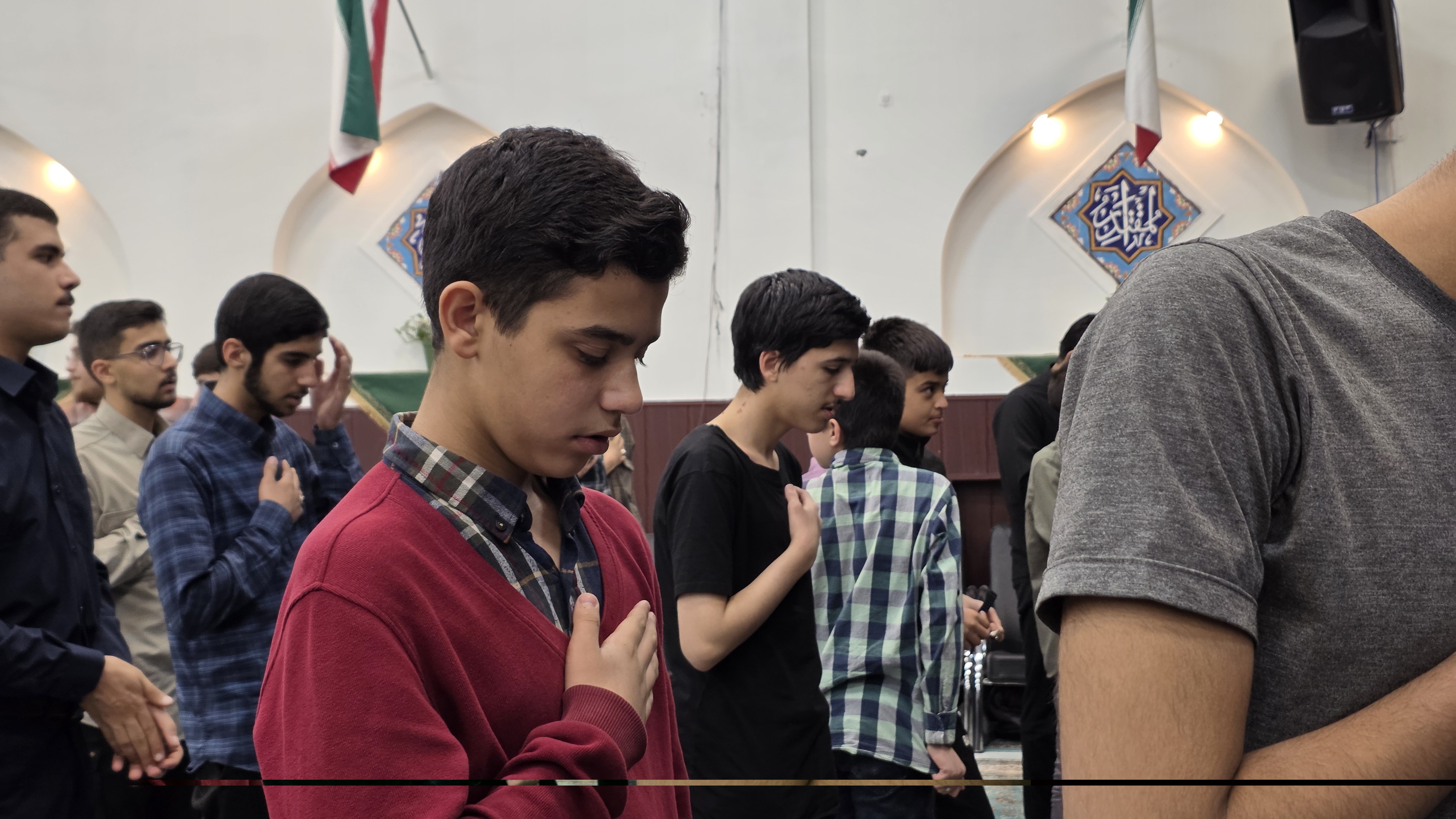 گزارش تصویری | شب پنجم - مراسم مناجات خوانی و محفل انس با قرآن