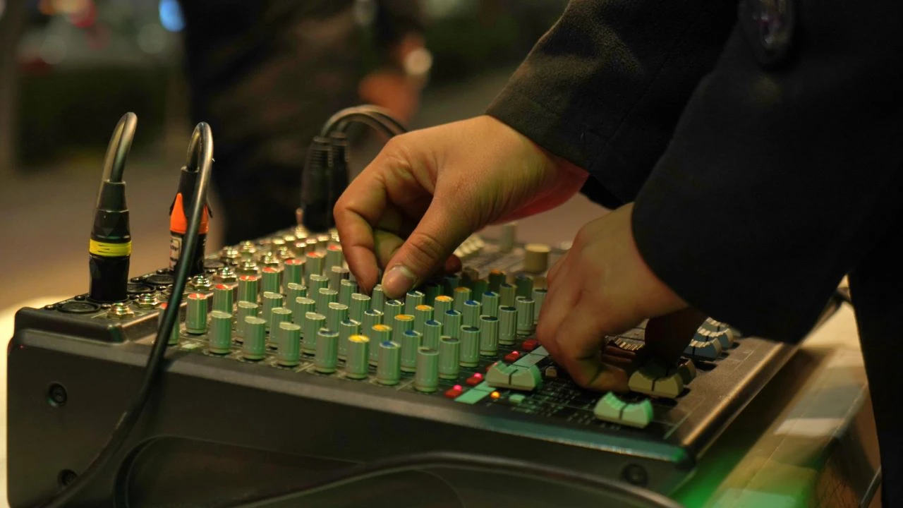 مراسم جشن خیابانی به مناسبت ولادت حضرت زهرا سلام‌الله‌علیها