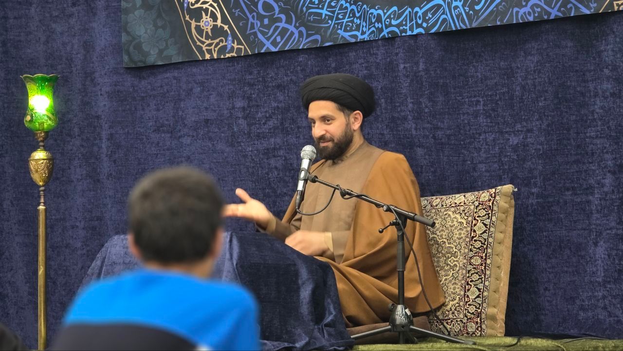 گزارش تصویری | شب هشتم - مراسم مناجات خوانی و محفل انس با قرآن