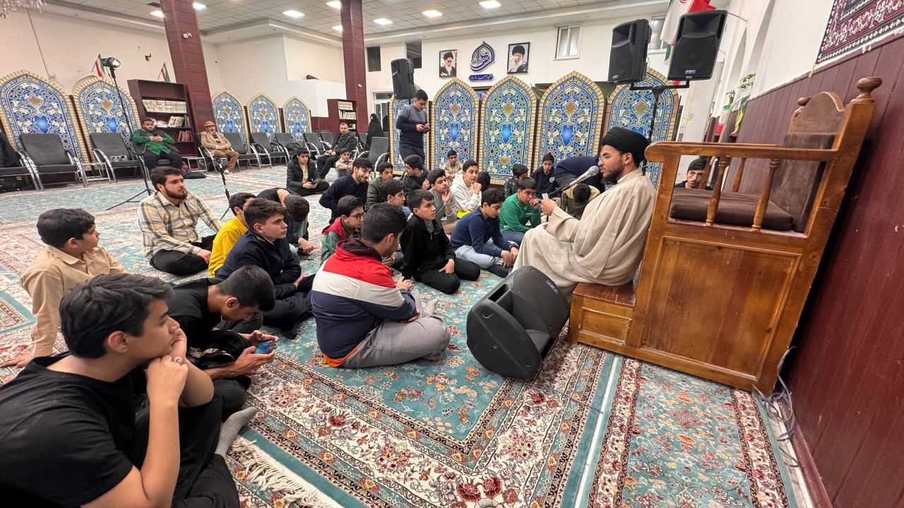 گزارش تصویری | مناجات خوانی و توسل به اهل بیت (ع)