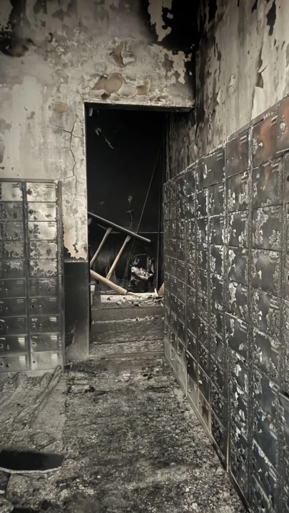 دوباره خانه حضرت زهرا (س) را آتش زدند 