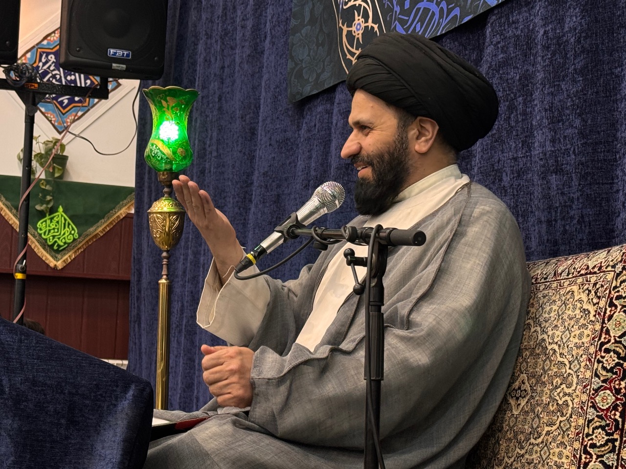 گزارش تصویری | شب چهارم - مراسم مناجات خوانی و محفل انس با قرآن