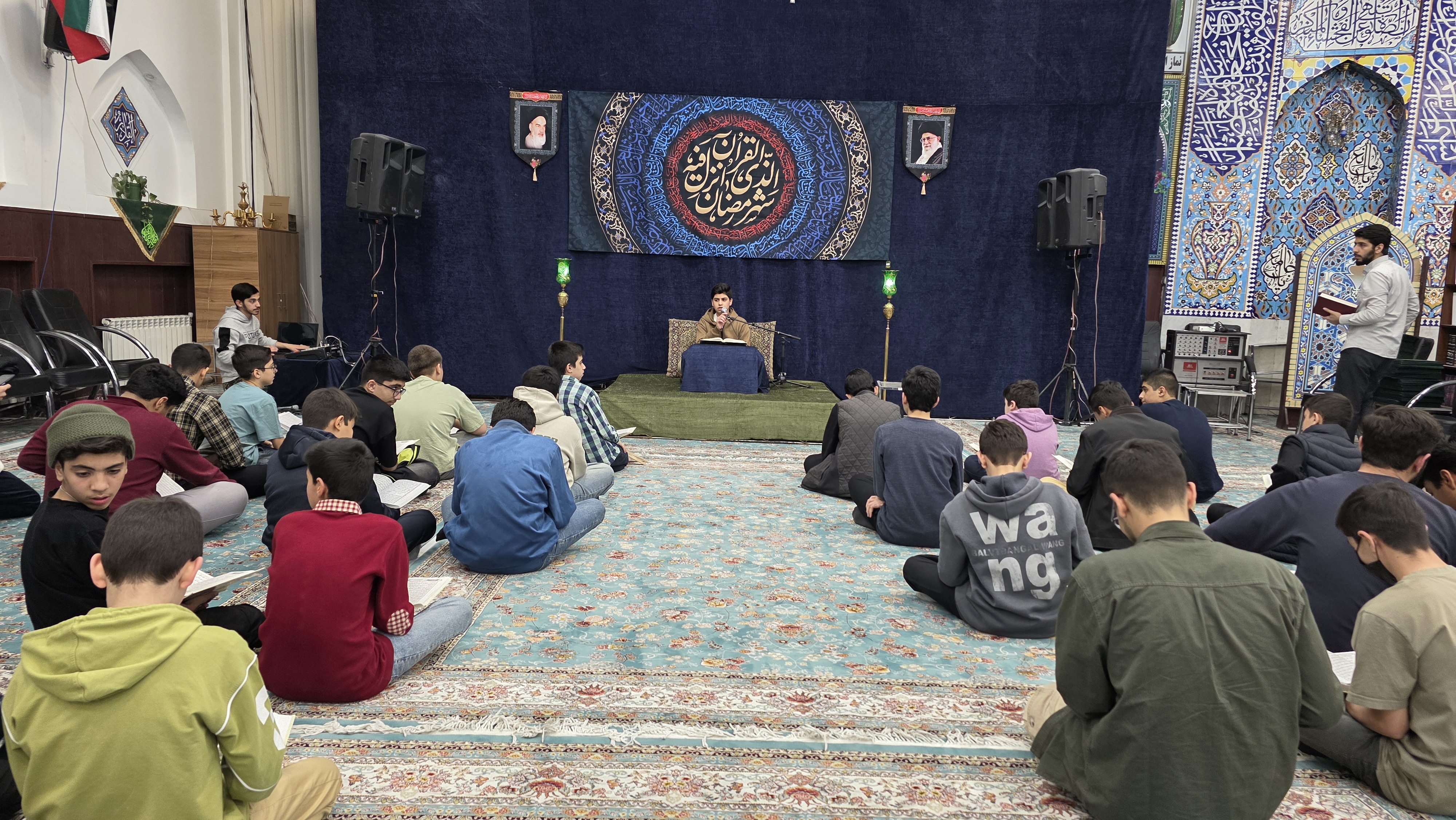 گزارش تصویری | شب ششم - مراسم مناجات خوانی و محفل انس با قرآن