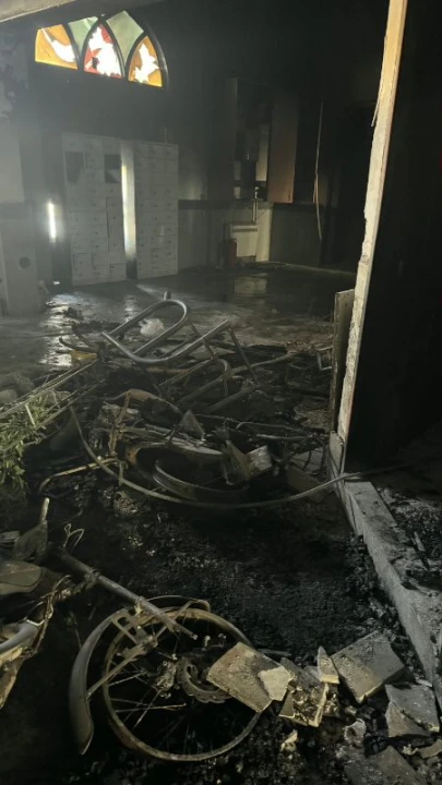 دوباره خانه حضرت زهرا (س) را آتش زدند 