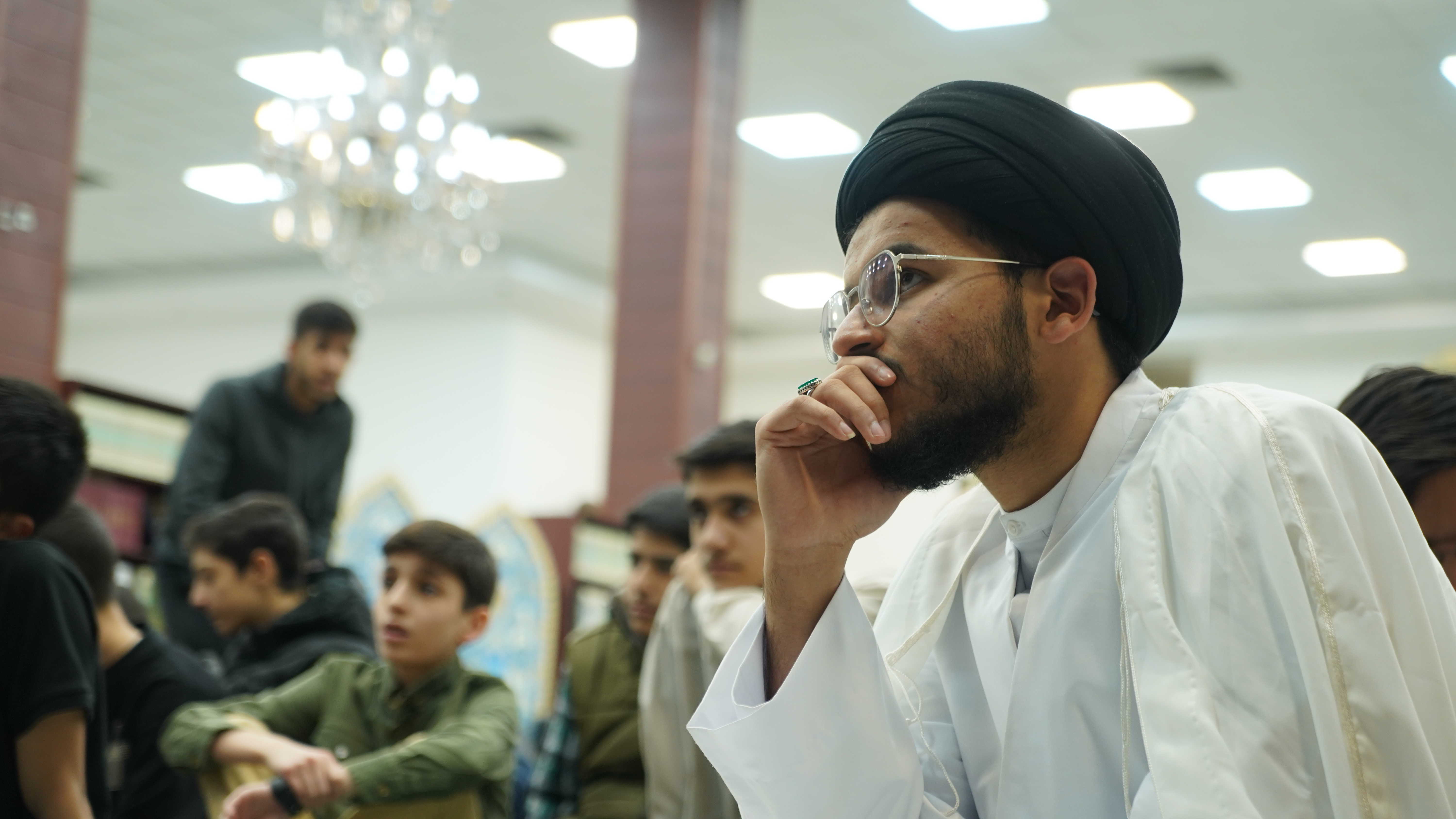 گزارش تصویری | شب اول - مراسم مناجات خوانی و محفل انس با قرآن